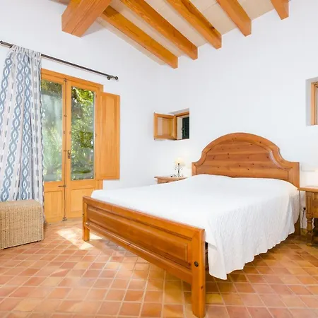Holiday home Yourhouse Son Jaumell *
